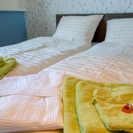 B&B AntoniushoeveLomm エクステリア 写真