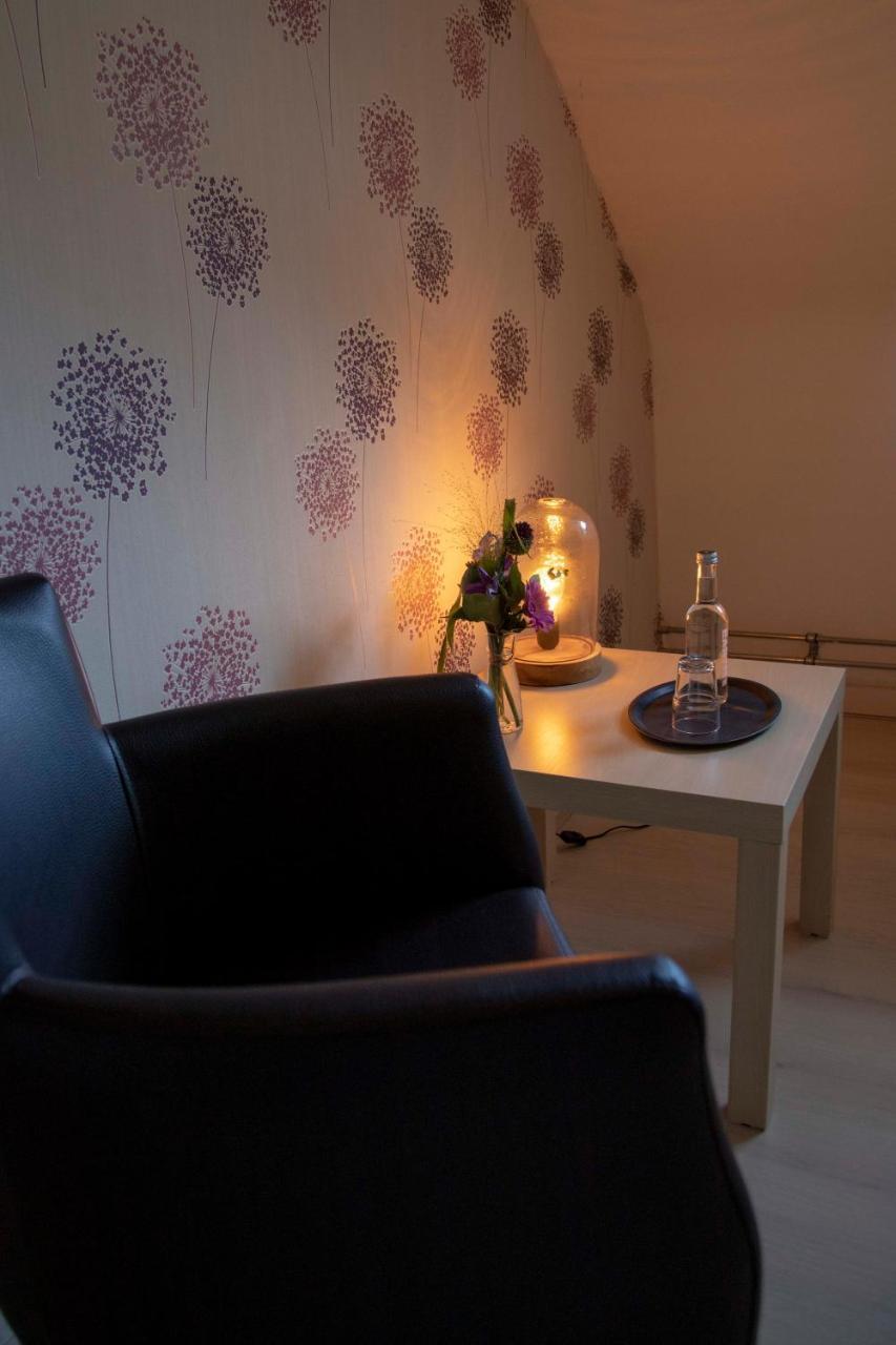 B&B AntoniushoeveLomm エクステリア 写真