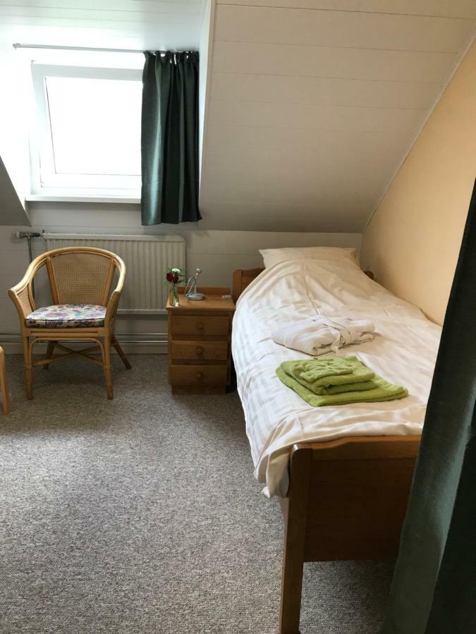 B&B AntoniushoeveLomm エクステリア 写真